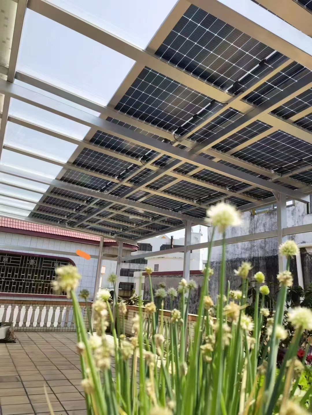 鄢陵别墅家用屋顶太阳能发电系统安装